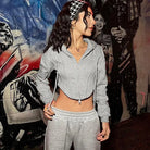 Cozy short zipper cardigan hoodie in grey with cropped design and sweatpants
