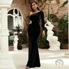 Elegant one-shoulder black velvet evening gown with langry fashion crystal brooch