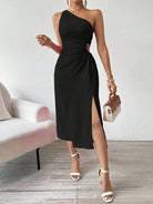 Elegant Sleeveless Shoulder Slit Dress in black, perfect for langry fashion ملابس styles