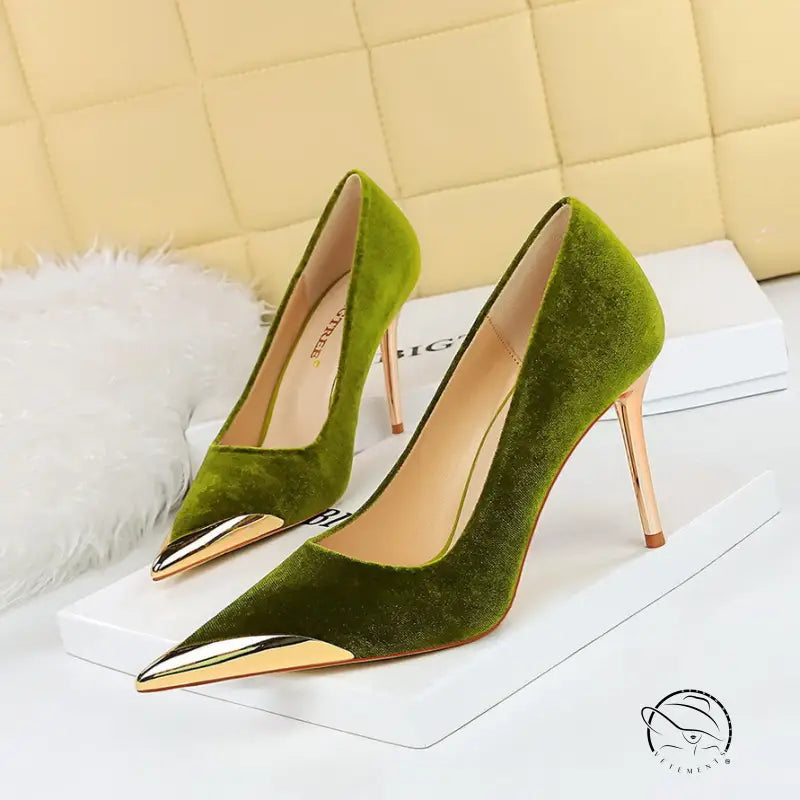 Olive green velvet langry high heels with gold tips for fashion