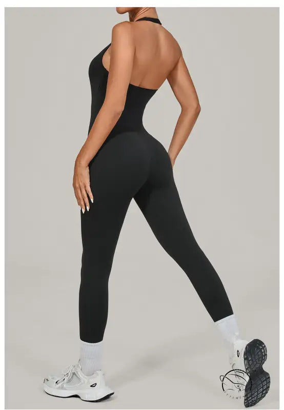Langry black halter yoga jumpsuit in seamless fashion ملابس