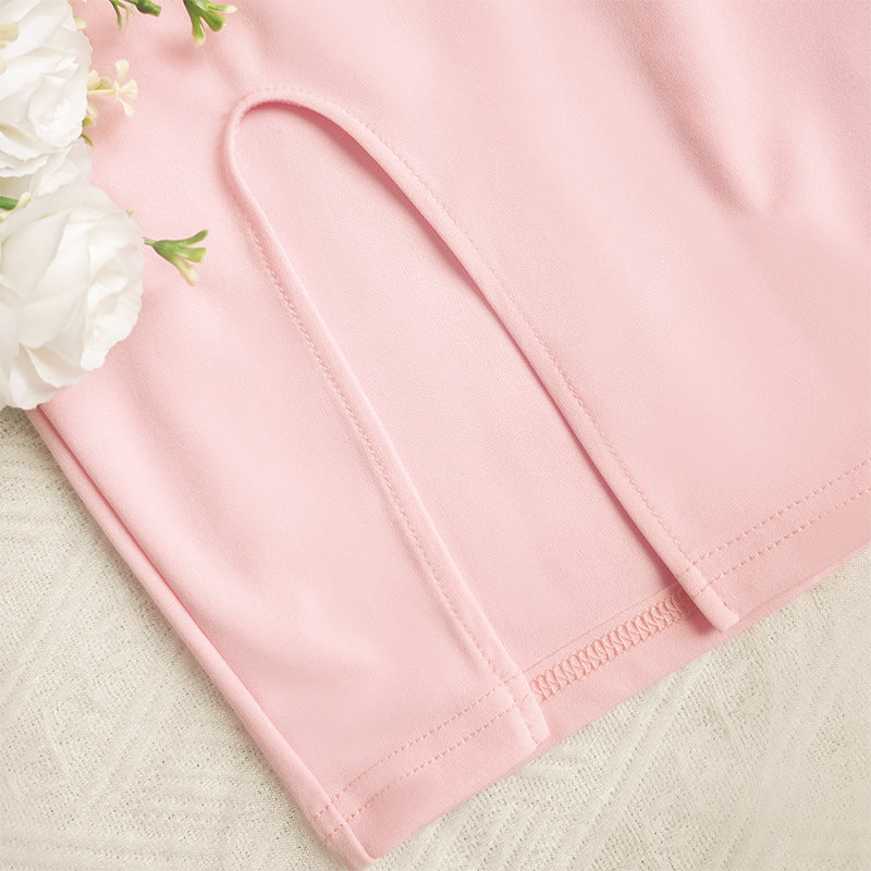 Elegant slim fit pink dress with slit, perfect for langry fashion and stylish ملابس