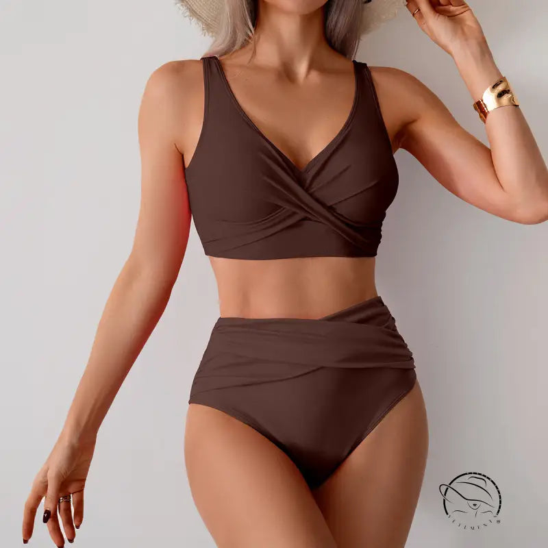 Brown gorgeous split swimsuit in two-piece style