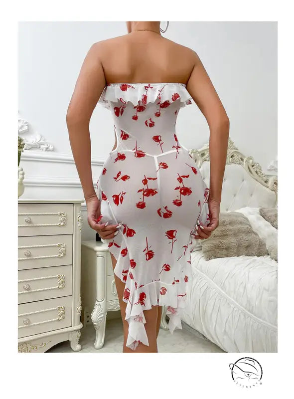Elegant white langry fashion off-shoulder dress with red rose print and ruffled hem