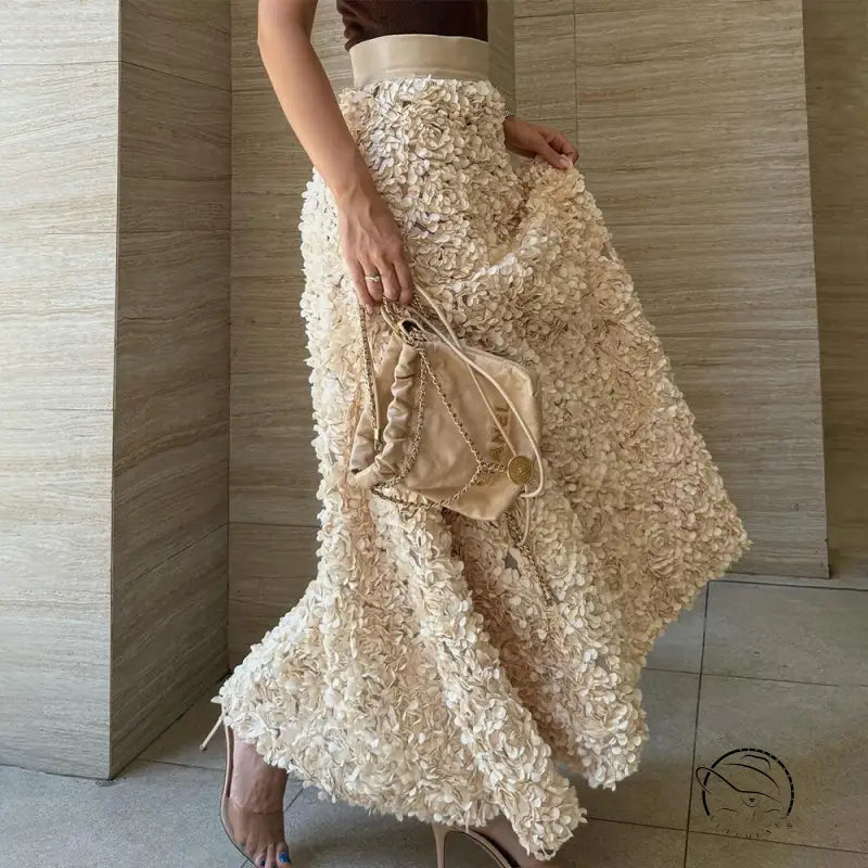 Textured cream-colored winter petal design long skirt