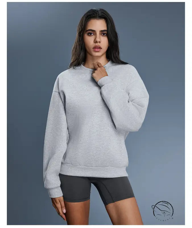 Grey long sleeve casual warm pullover hoodie in textured fleece fashion