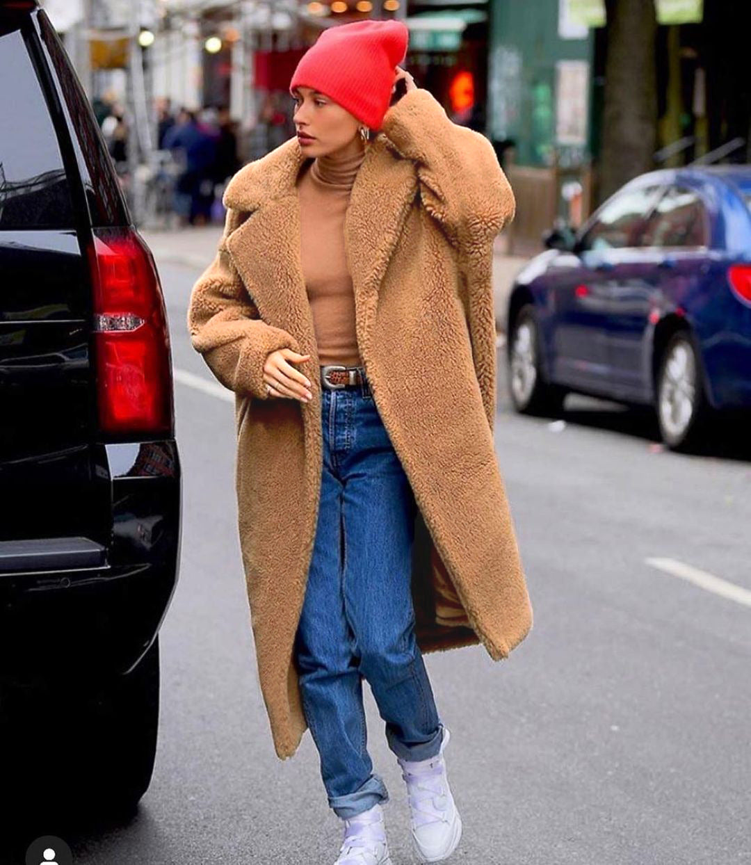 Cozy langry fashion faux fur coat in tan teddy bear style