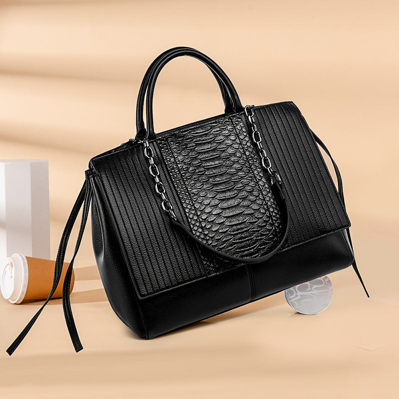 Crocodile Pattern Stylish Shoulder Handbag