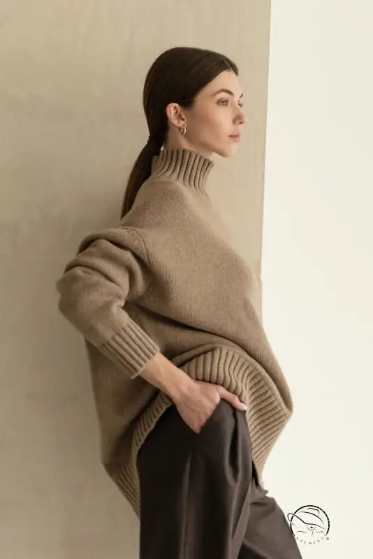 Oversized beige langry winter loose knitwear sweater with ribbed detailing and balloon sleeves