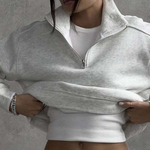 Gray zip-up sweatshirt for women in casual sports fashion, ideal for Autumn Winter ملابس