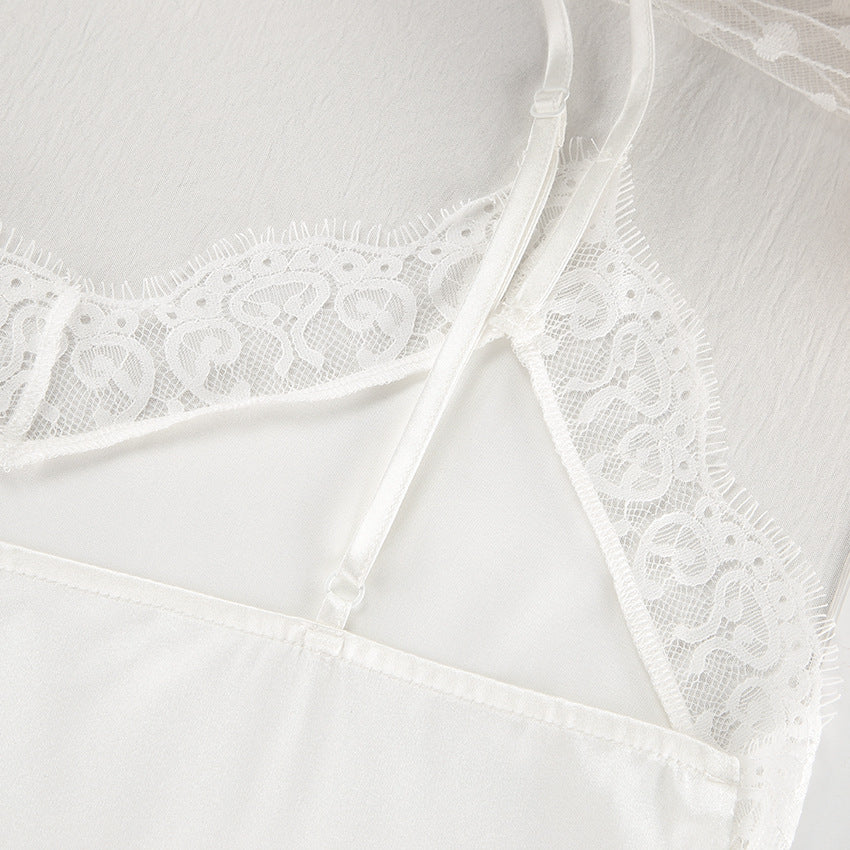 White lace-trimmed lingerie with floral patterns in comfortable ice silk pajamas fashion