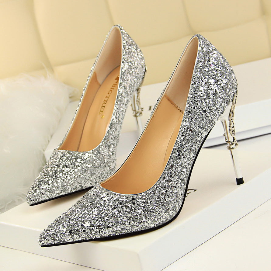 Elegant langry fashion silver glitter stiletto pumps with gold accents