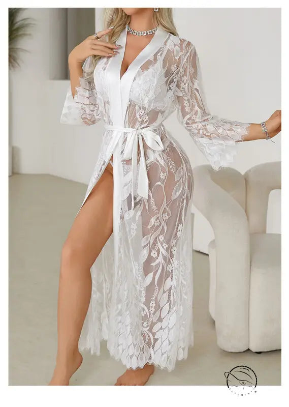 White lace robe with floral pattern and tie belt in langry fashion