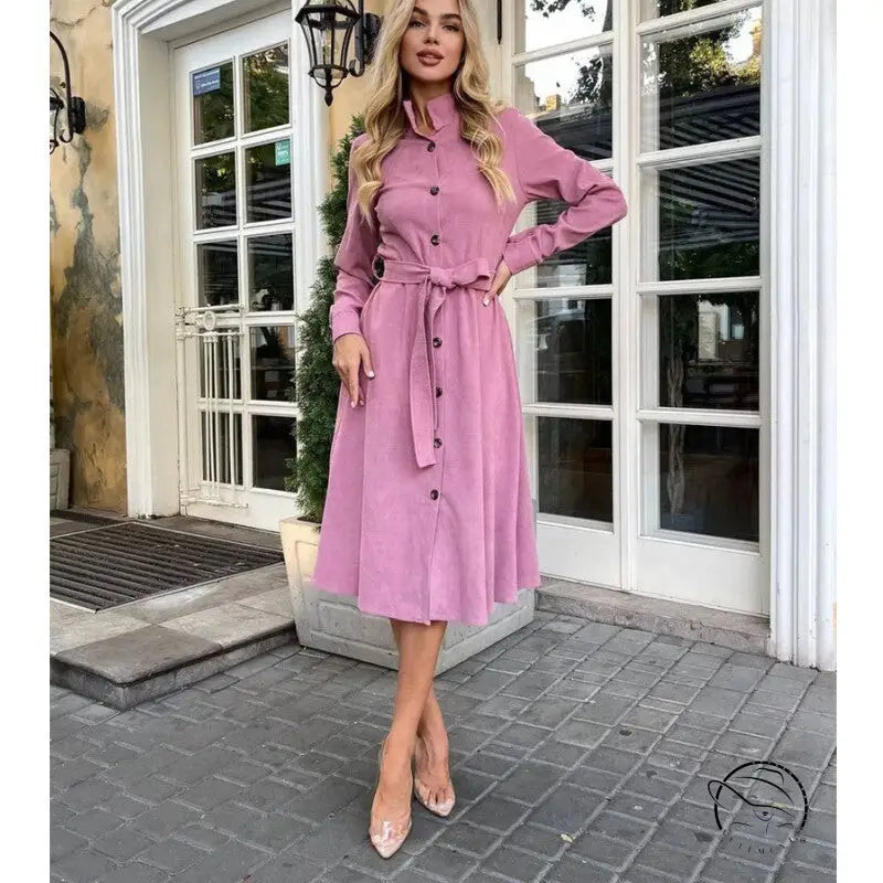 Pink button-down midi dress with belt in elegant daily dress