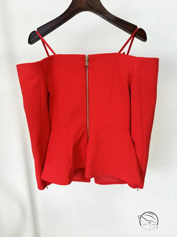 Elegant off-shoulder langry fashion top with peplum and gold zipper