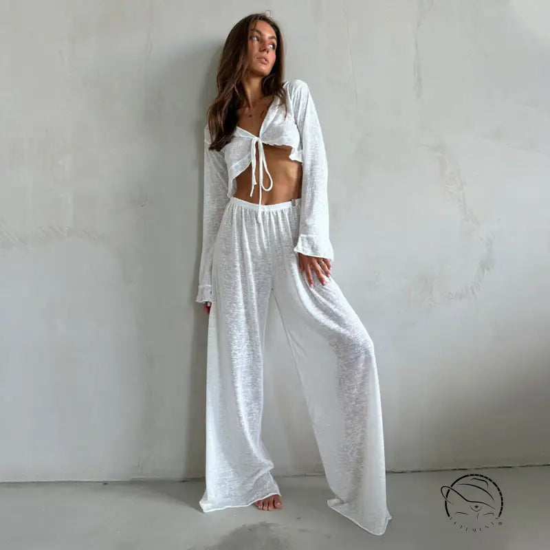 White mesh long-sleeved crop top in casual loose pajamas set