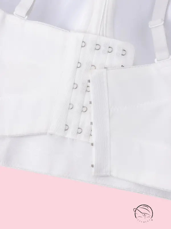 White lace-up Langry suspender belt with silver eyelets in fashion ملابس