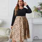 Polka dot printing loose dress with black top and pleated skirt