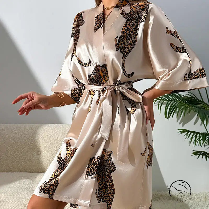 Cream-colored silk casual cardigan nightgown with leopard print