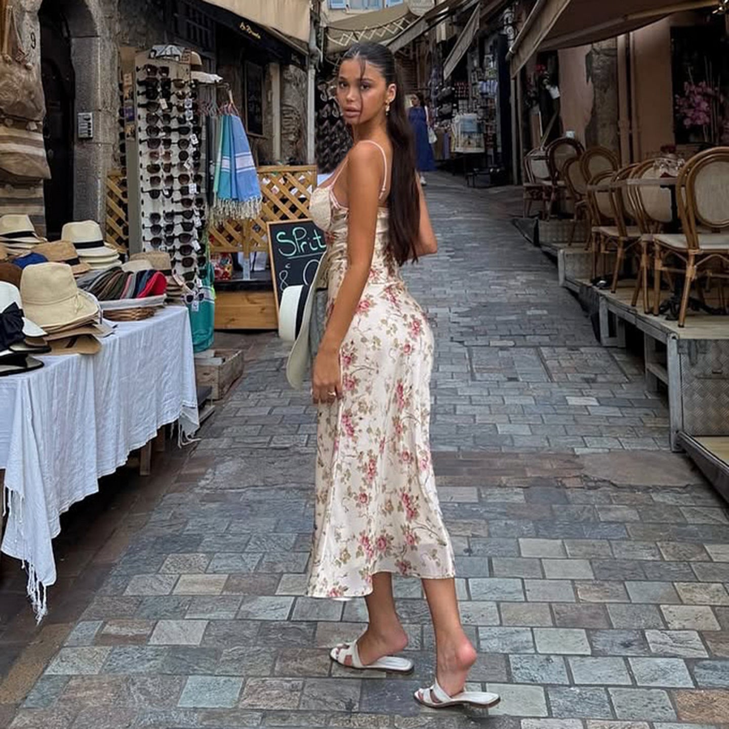 Elegant langry floral A-line maxi dress in off-white with pink green blossoms