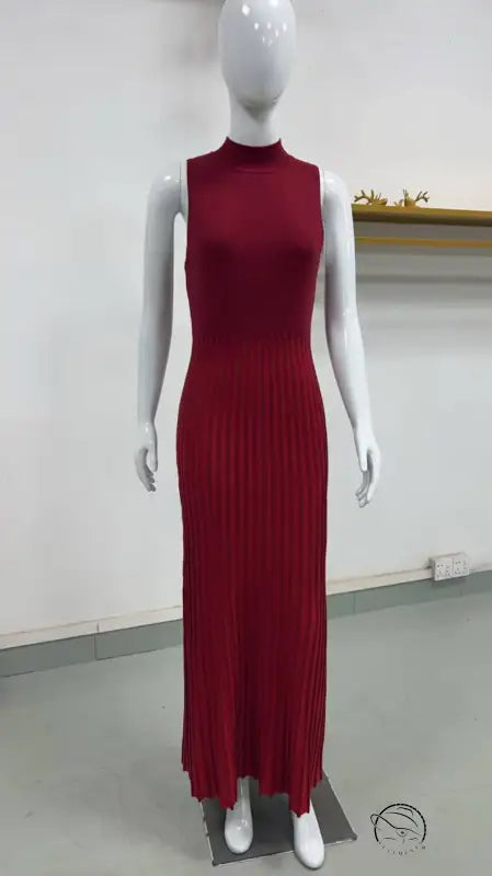 Sleeveless burgundy ribbed Enchanting Knitted maxi dress with mock turtleneck