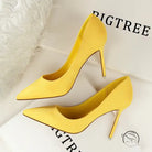Yellow simple stiletto high-heeled pump with pointed toe and thin heel