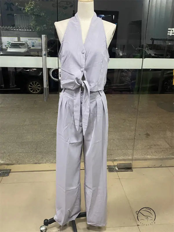Elegant office jumpsuit set in light purple halter top and pants