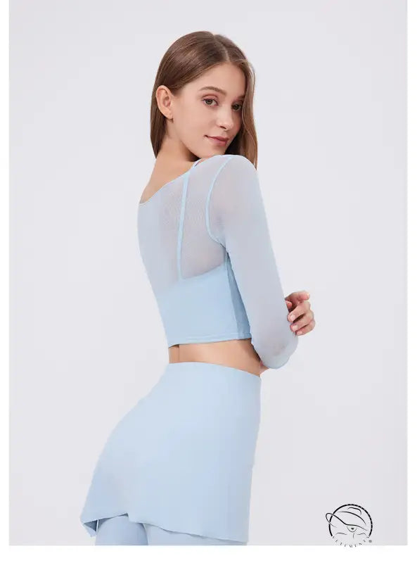 Light blue faux two piece mesh sports long sleeve workout set