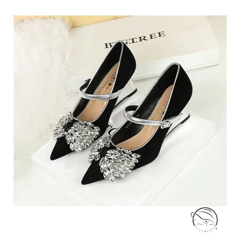 Light Luxury Pointed Toe High Heel