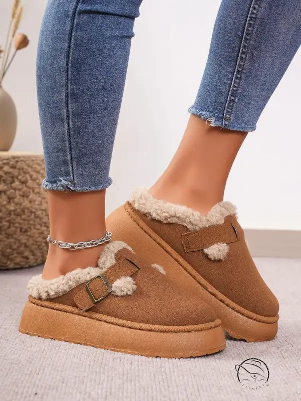 Brown faux-suede platform clogs with faux-fur trim in Langry fashion ملابس
