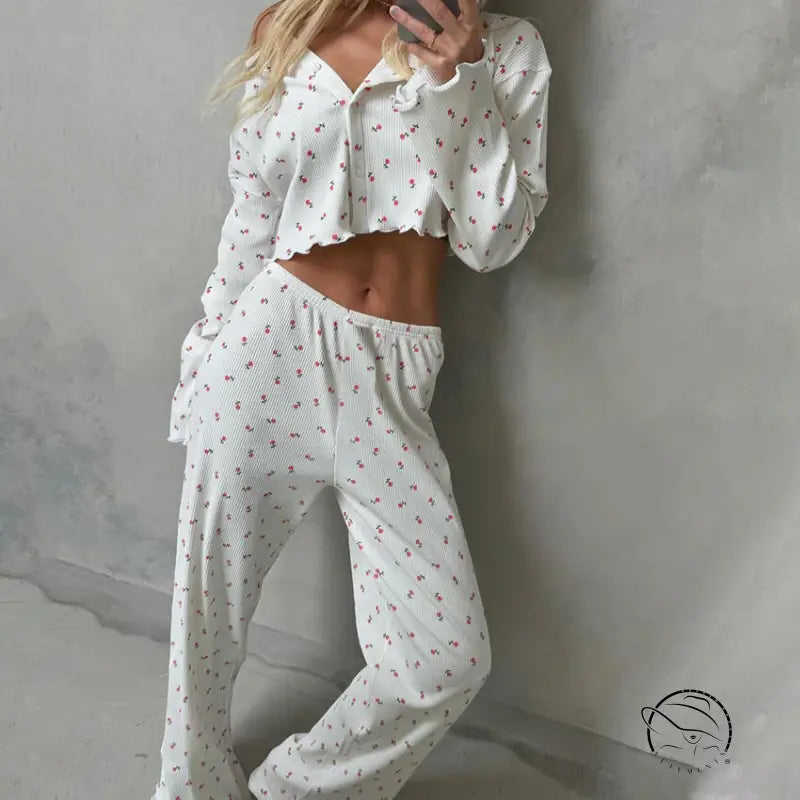 White cherry pattern two-piece langry pajamas for women