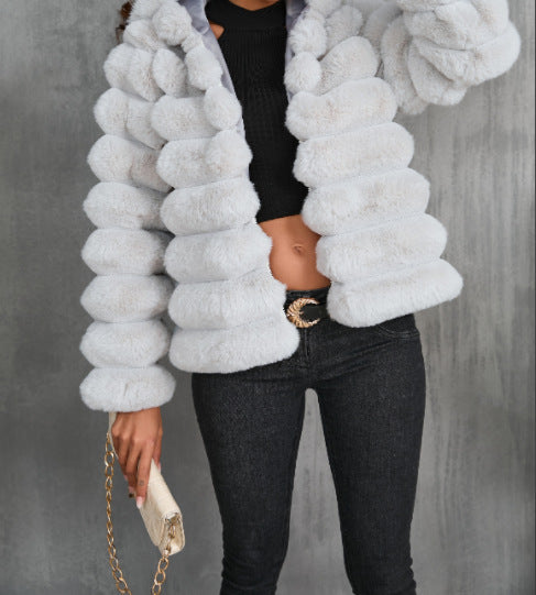 White faux fur jacket for autumn winter faux and winter faux fur protection