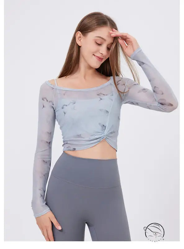 Floral Butterfly Faux Two Piece Sports t Shirt Women Long Sleeve with Chest Pad Yoga Clothes Mesh Top Quick Drying