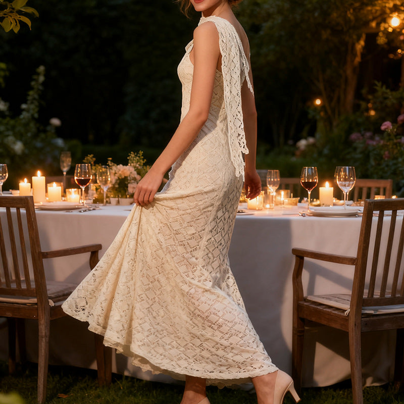 Elegant langry cream lace sleeveless fashion dress with high neckline and slimming waist