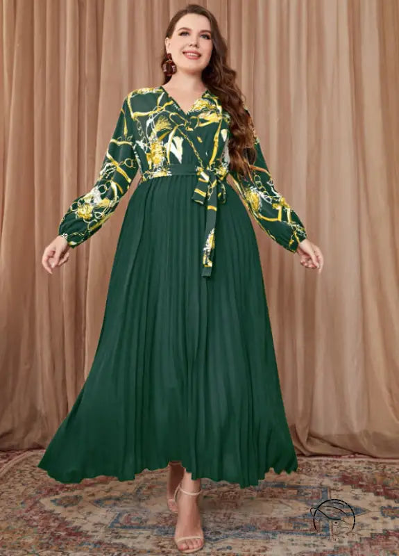 Green and patterned long-sleeved Beautiful Evening Dress in A-Line Maxi style