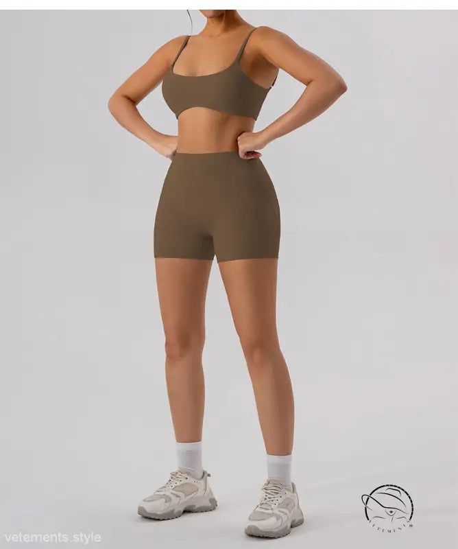 Burnt tea brown close fitting yoga outer wear on athletic woman