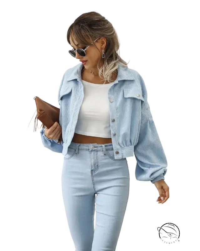 Light blue denim daily short jacket for spring and fall