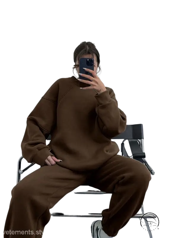 Brown oversized cozy threads trousers suit with pockets and long sleeves