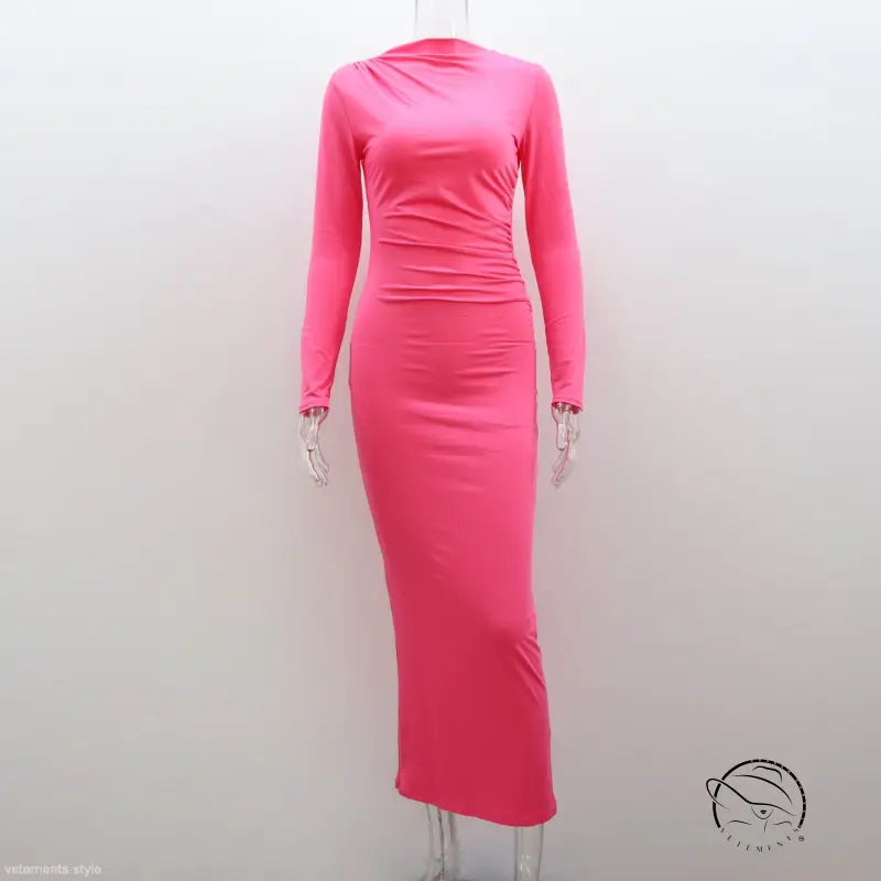 Elegant bodycon dress in coral red or dark grey with long sleeves and ruching at the waist