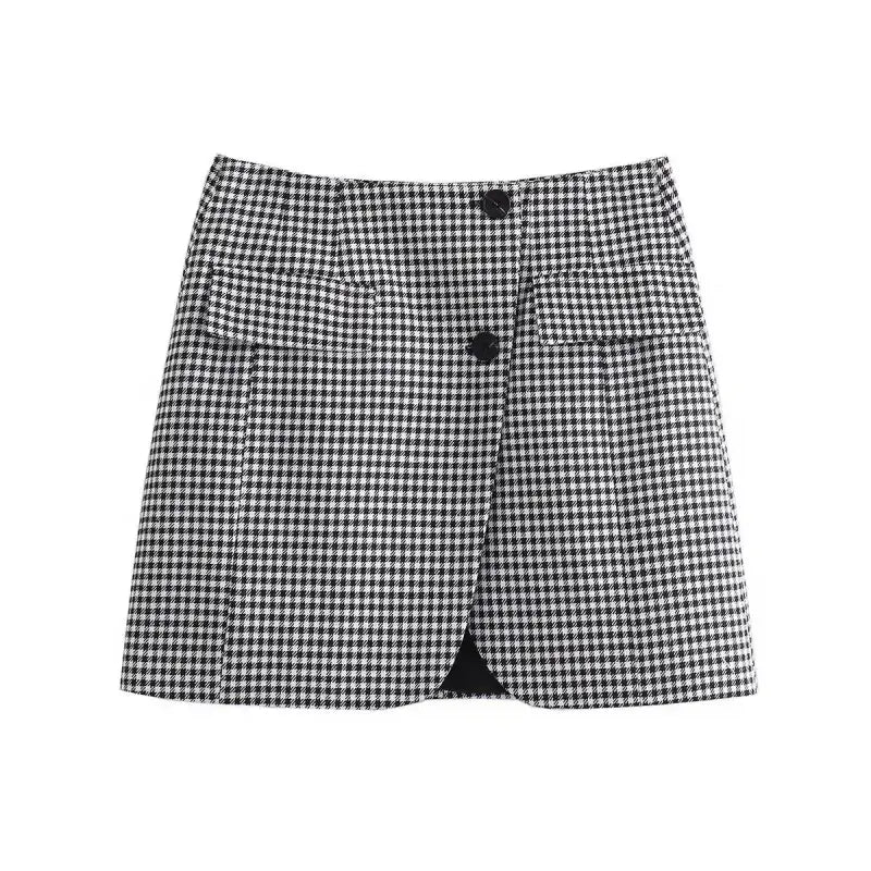 Black and white checkered mini skirt paired with an Elegant Casual Small Plaid Blazer