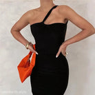 Elegant oblique shoulder cutout bodycon maxi dress showcasing a sexy oblique shoulder design