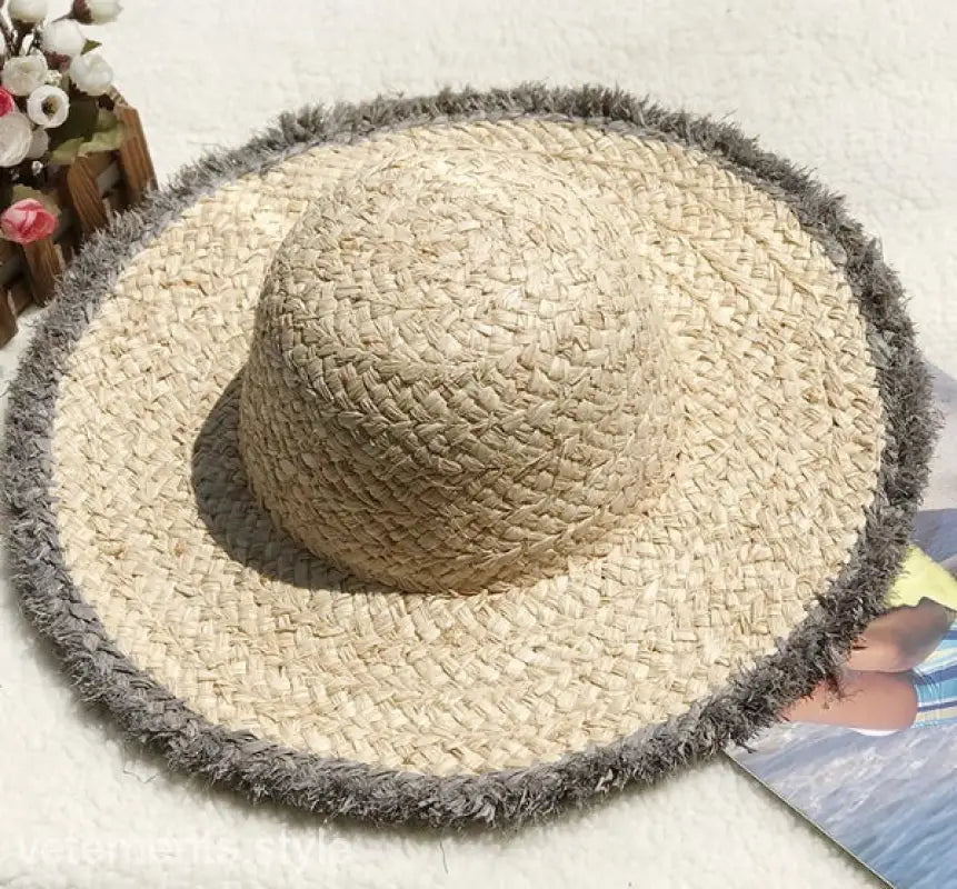 BROAD BRIMMED HAT-VETEMENTS 