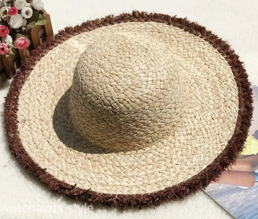 BROAD BRIMMED HAT-VETEMENTS 