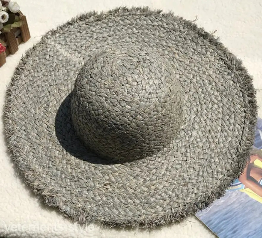 BROAD BRIMMED HAT-VETEMENTS 