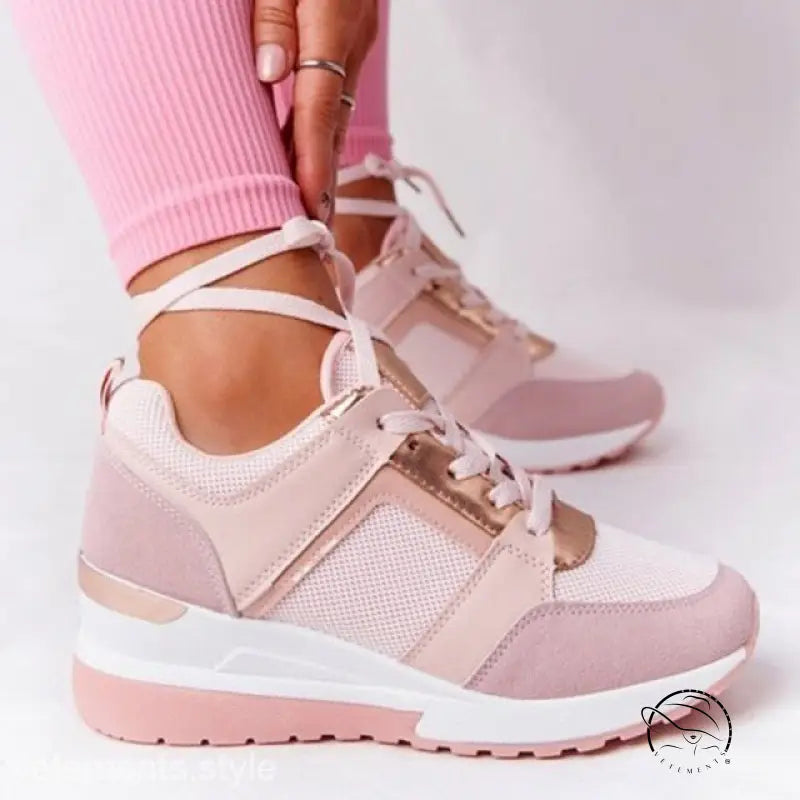 LIGHTWEIGHT ATHLETIC SNEAKERS-VETEMENTS 