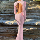 Long-sleeved pink backless knitted dress ideal for parties and clubs, maxi length