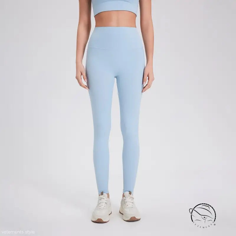 Wild berry high rise nylon pants with seamless light blue leggings design